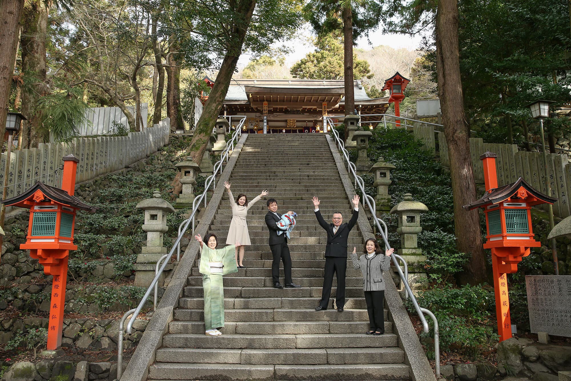 枚岡神社でお宮参り出張撮影